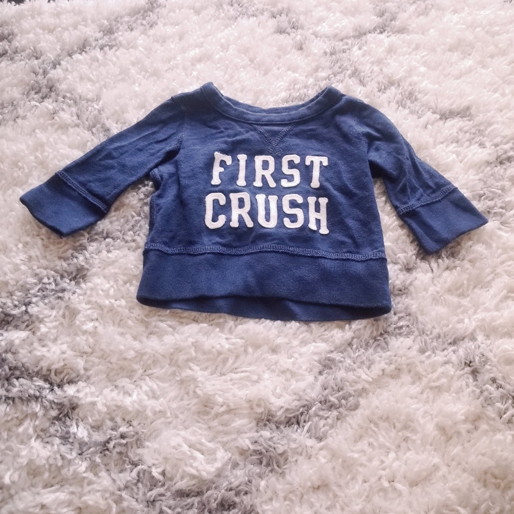 ✨3 for $15✨ Gap sweatshirt